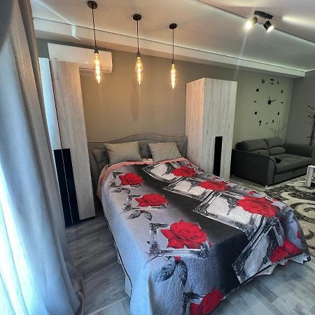 Apartamet chirie Edinet Bagian luar foto