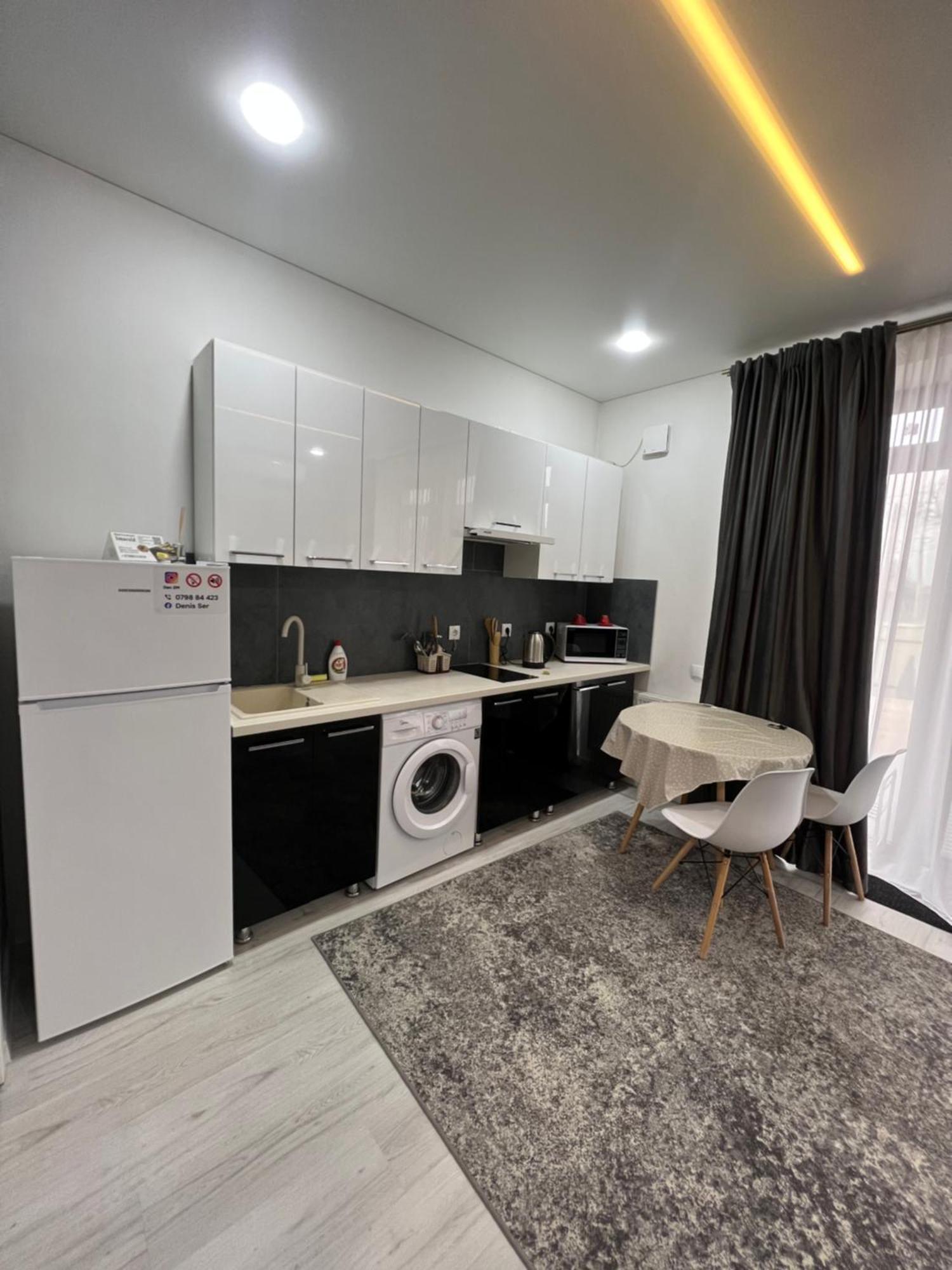 Apartamet chirie Edinet Bagian luar foto