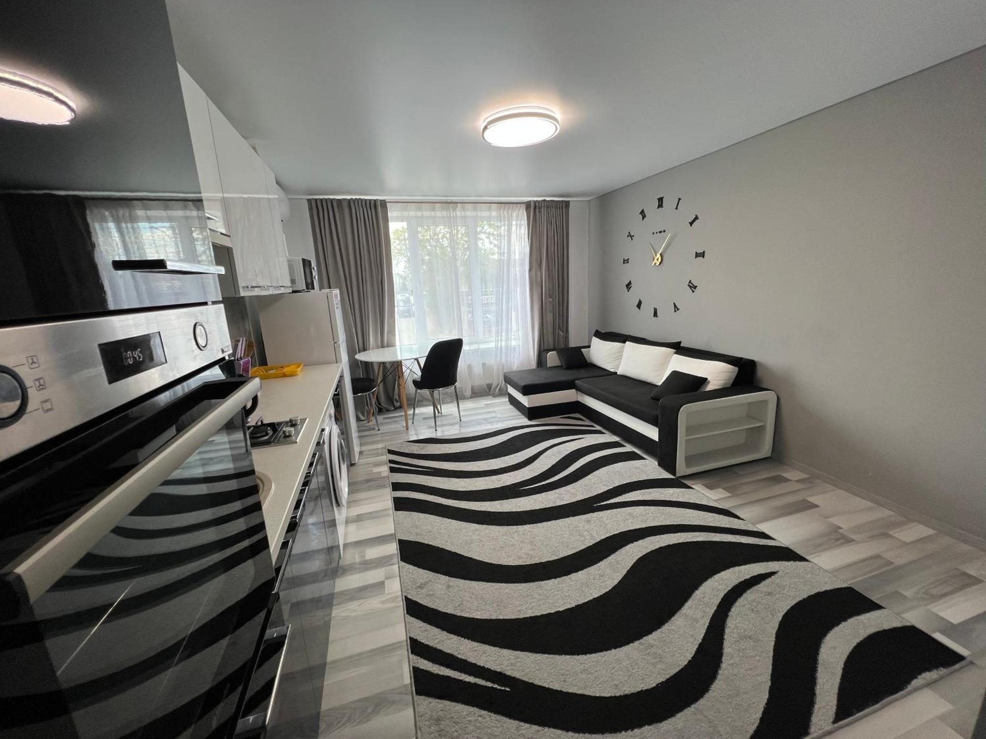 Apartamet chirie Edinet Bagian luar foto