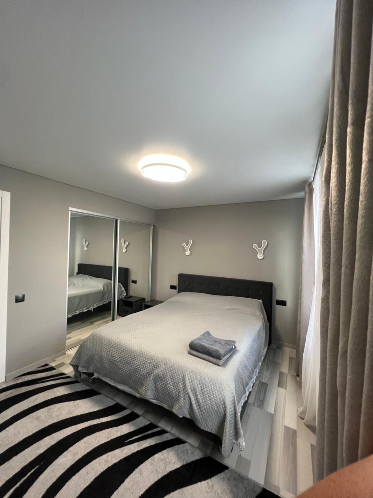 Apartamet chirie Edinet Bagian luar foto